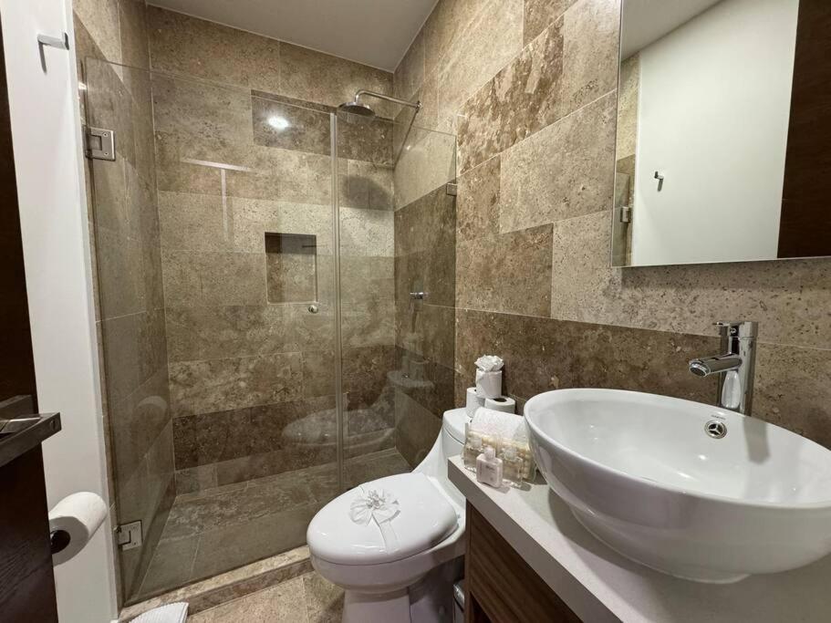 M-403 Brand New Studio, Ocean View Terrace, Pool And Gym * Playa del Carmen