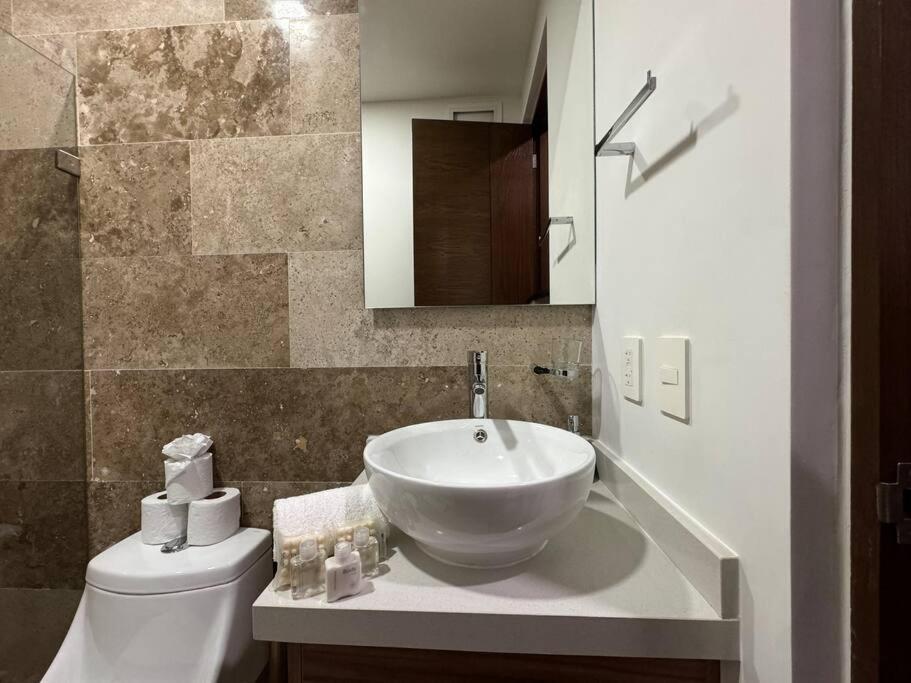 Apartamento M-403 Brand New Studio, Ocean View Terrace, Pool And Gym Playa del Carmen
