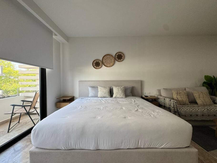 M-403 Brand New Studio, Ocean View Terrace, Pool And Gym *